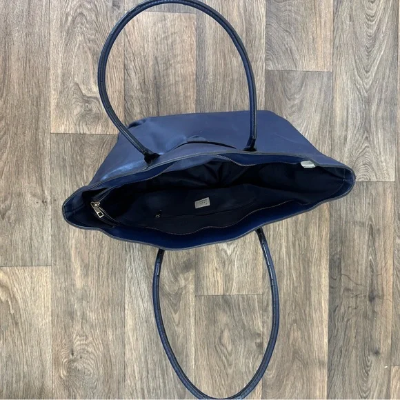 Navy Blue Leather Tote Bag - Picture 3 of 5